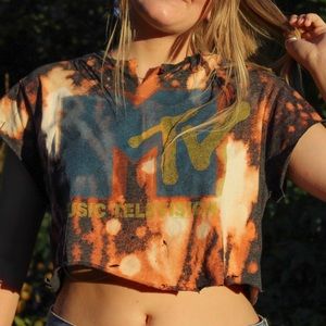 MTV distressed crop top T-shirt size s m